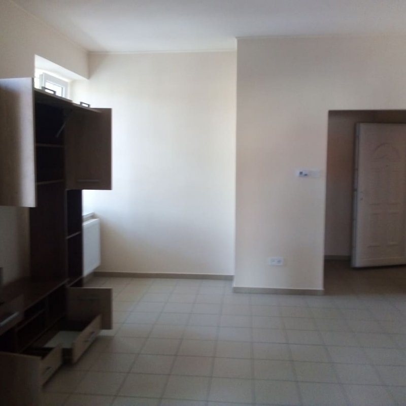 Fecskelakások átadása 36